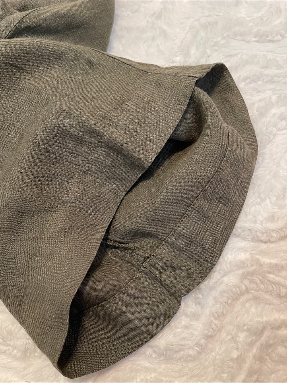 Lola Linen Velvet by Graham & Spencer Olive Green Wide-Leg Pants - Picture 7 of 15